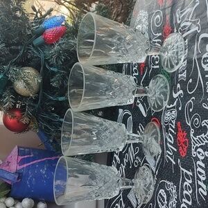 Elegant Clear Glass Goblet Set